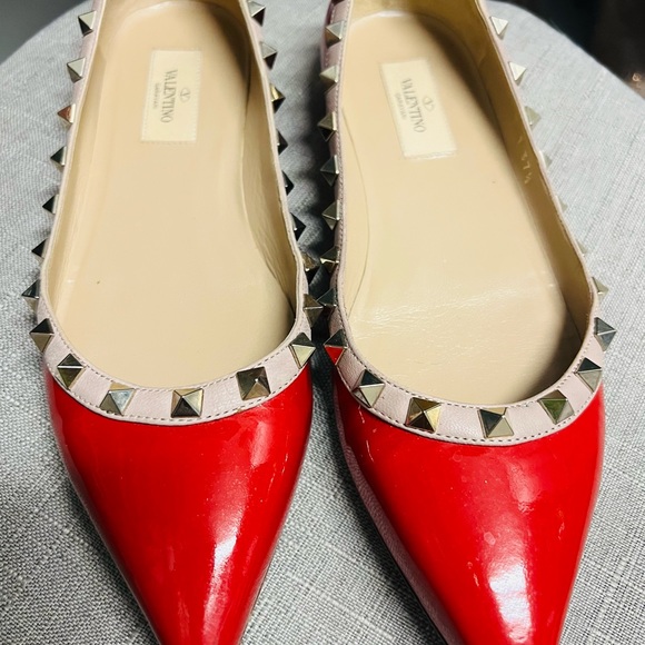 Valentino Garavani Red Rockstud Flats- Sz 37.5 - Picture 8 of 10